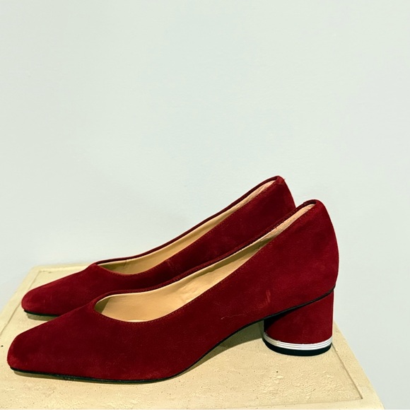 Franco Sarto Pisa Deep Red Suede Pumps Square Toe Cylindrical Heel Sz 7 NWOT - Picture 10 of 10